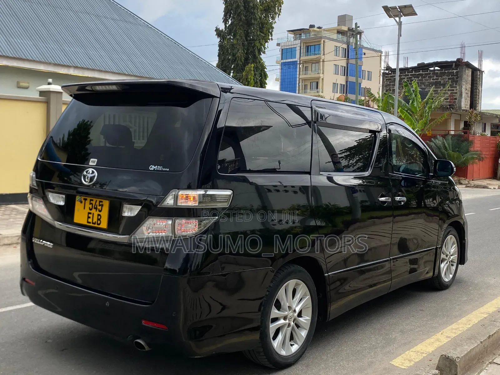 Toyota Vellfire 2010 Black