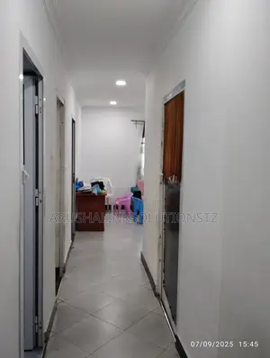 5bdrm House in Central Business Area for sale