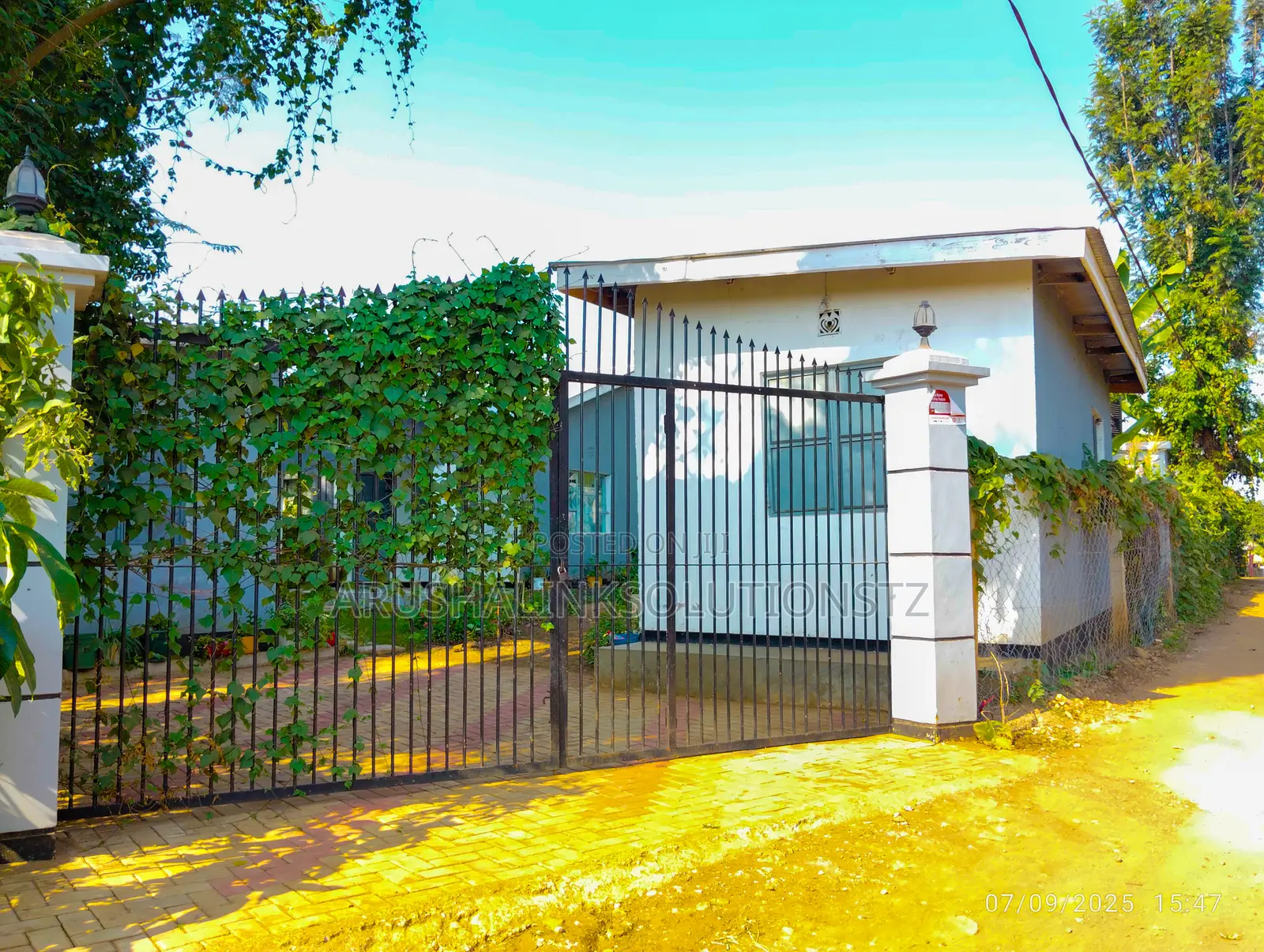 5bdrm House in Central Business Area for sale