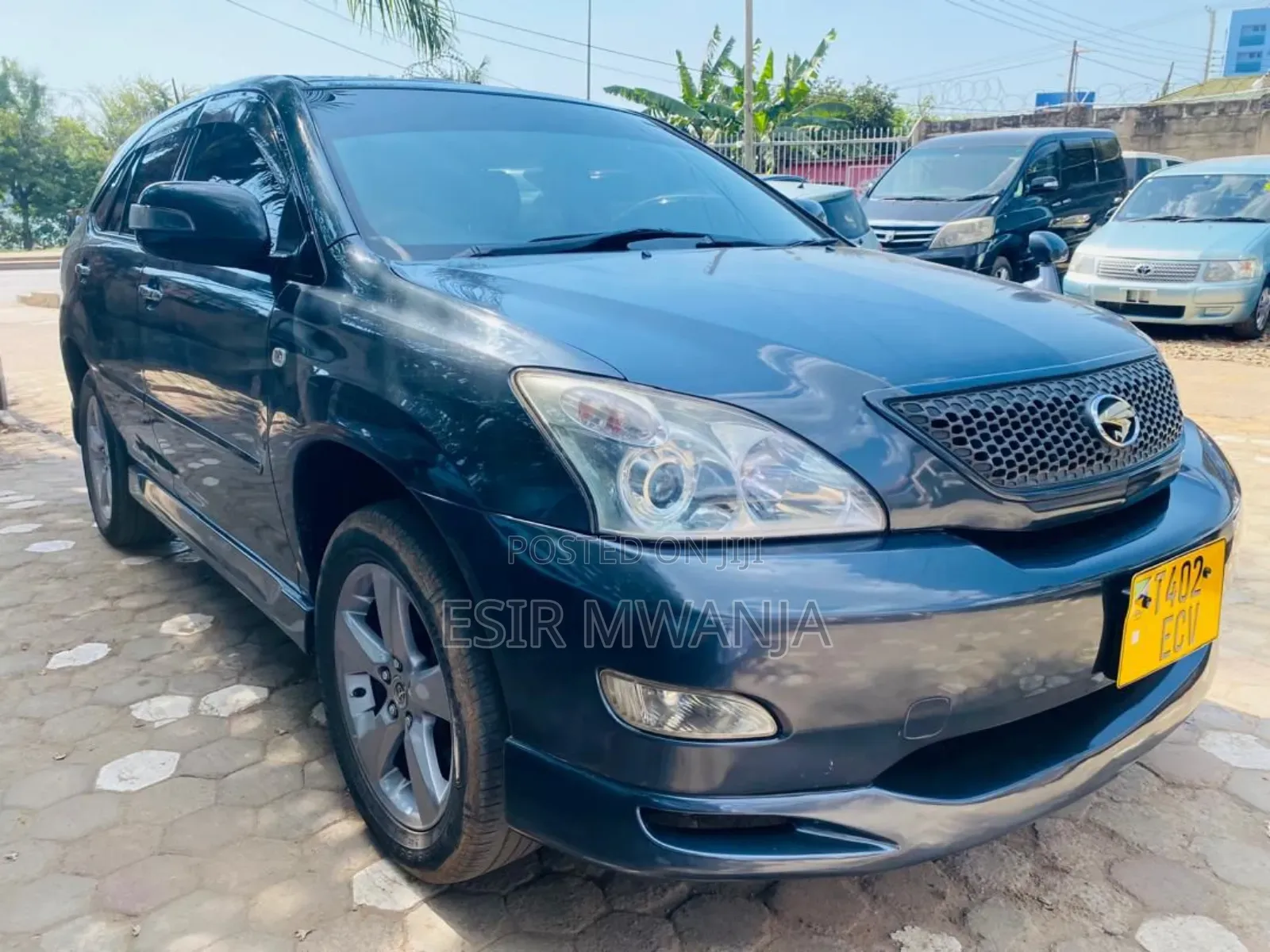 Toyota Harrier 2005 Gray in Ilemela - Cars, Esir Mwanja | Jiji.co.tz
