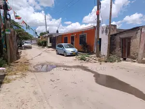 7bdrm House in Kinondoni for sale