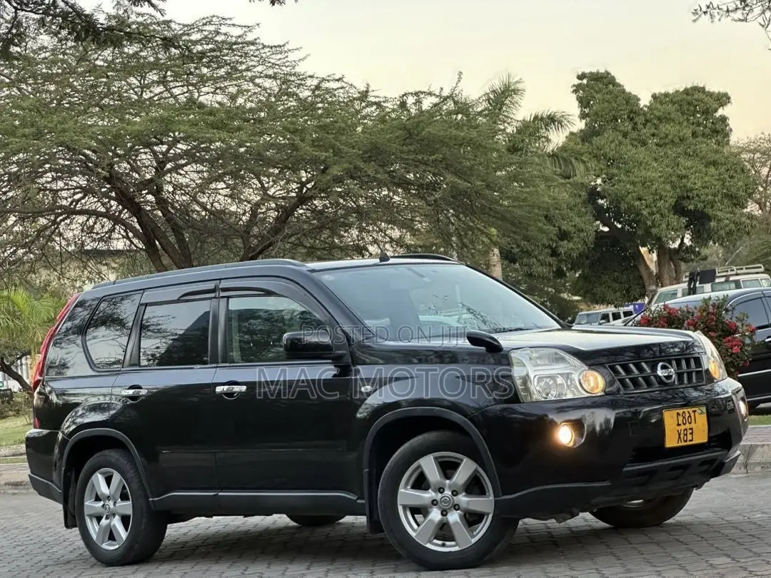 Nissan X-Trail 2010 Black