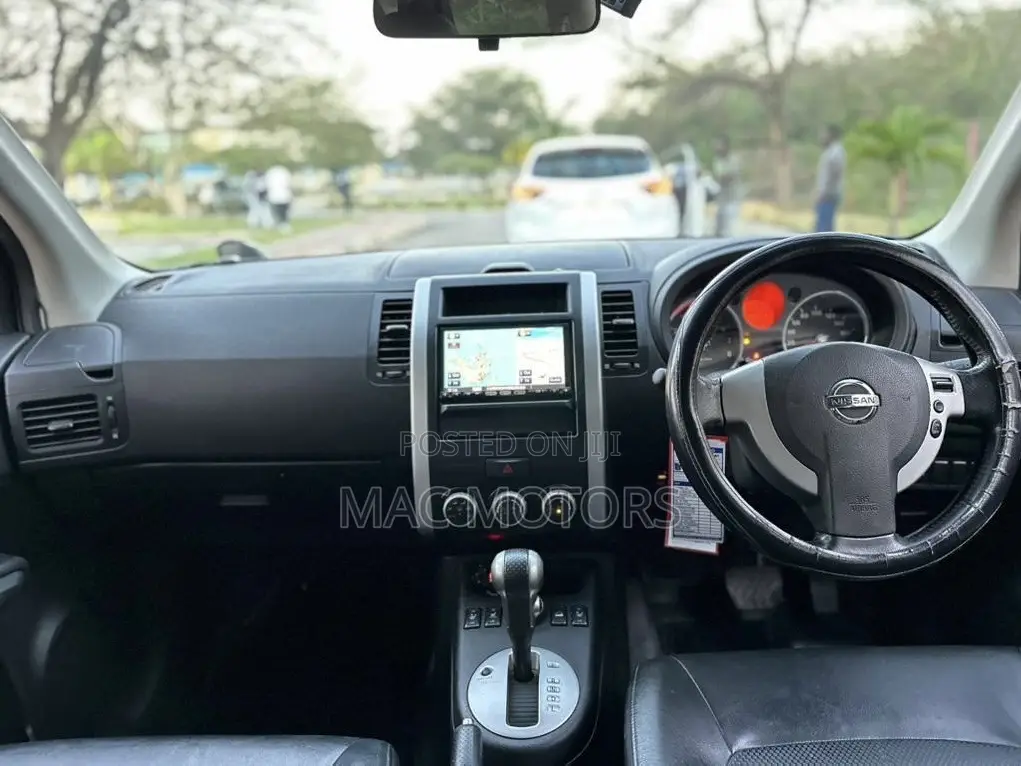 Nissan X-Trail 2010 Black