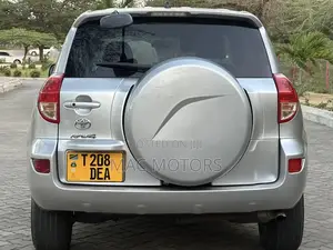 Toyota RAV4 2008 Silver