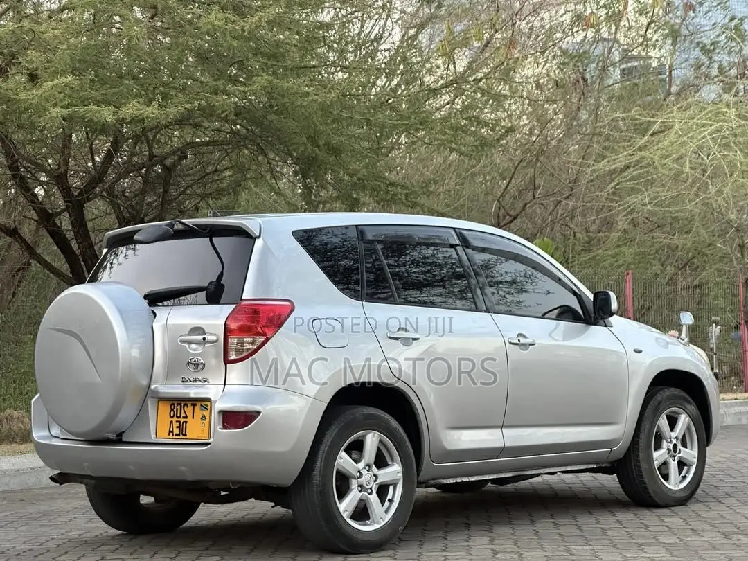Toyota RAV4 2008 Silver