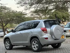 Toyota RAV4 2008 Silver
