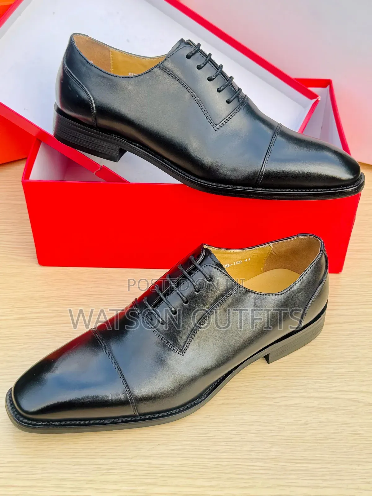 Men's Shoes Very Very Classic and Amazingly Smart or Viatu Vya Kiume