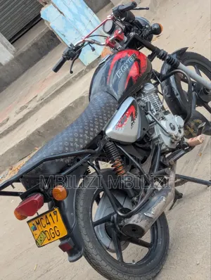 Bajaj Boxer X125 2024 Black