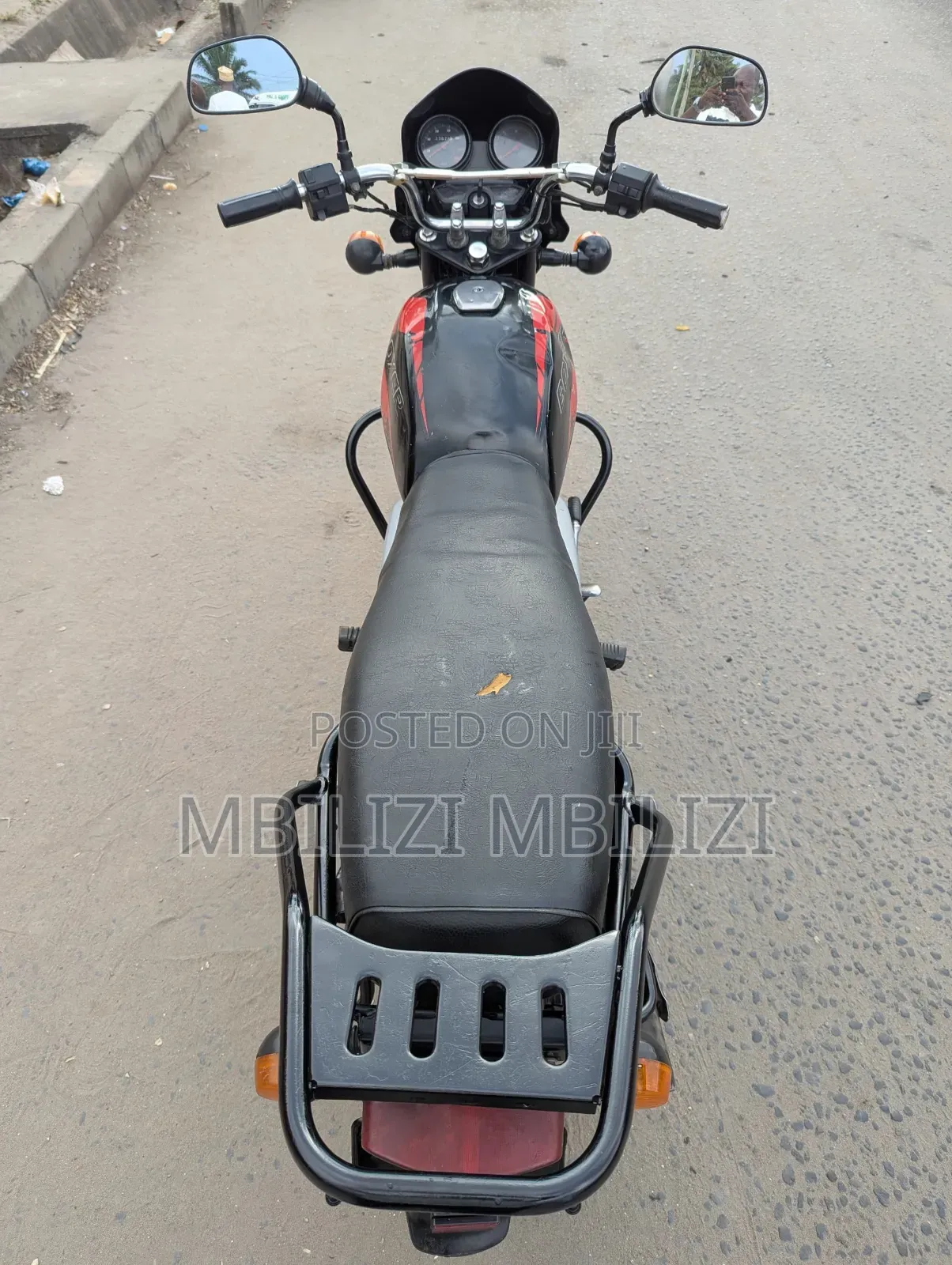 Bajaj Boxer X125 2024 Black