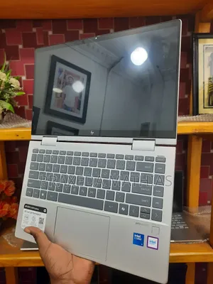 New Laptop HP Envy X360 8GB Intel Core I5 SSD 512GB