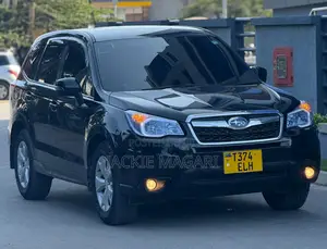 Subaru Forester 2014 Black
