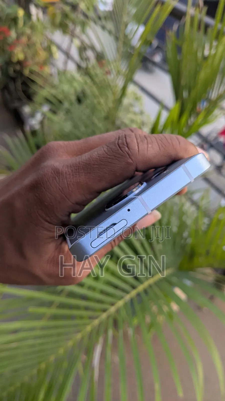 New Mobile Phone 128 GB Silver