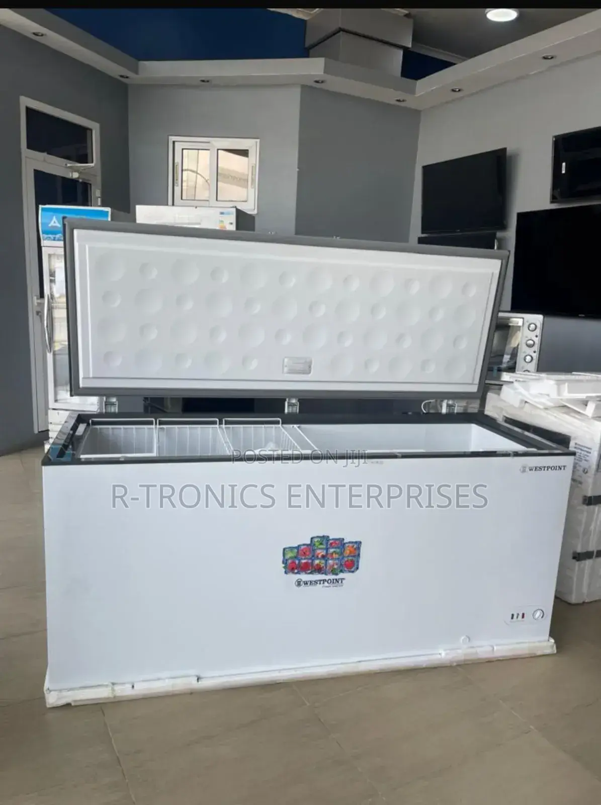 Westpoint Chest Freezer 570 Litres