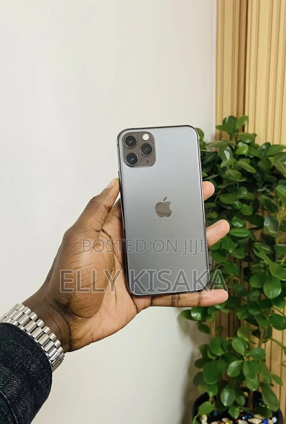 Apple iPhone 11 Pro 64 GB Gray