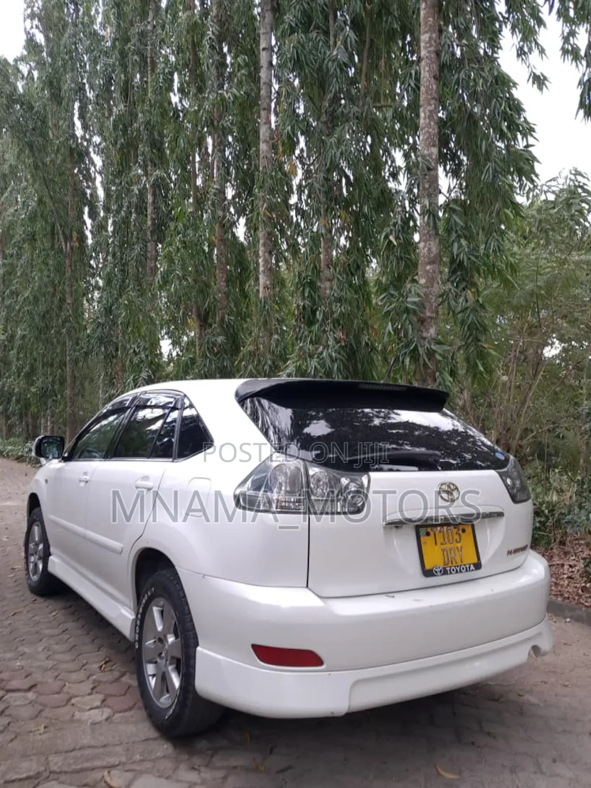 Toyota Harrier 2.4 2006 White