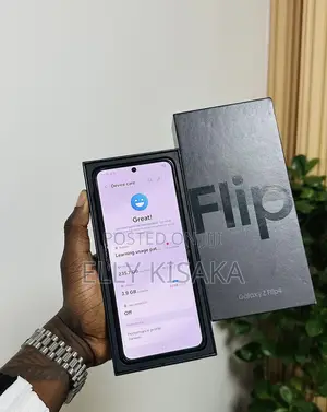 New Samsung Galaxy Z Flip4 256 GB Black