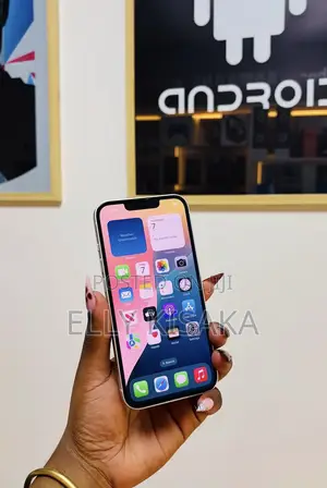 Apple iPhone 13 128 GB White