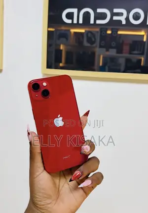 Apple iPhone 13 128 GB Red