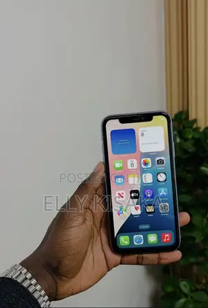 Apple iPhone 11 64 GB Purple