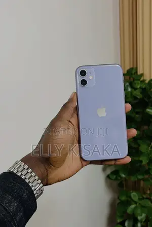 Apple iPhone 11 64 GB Purple