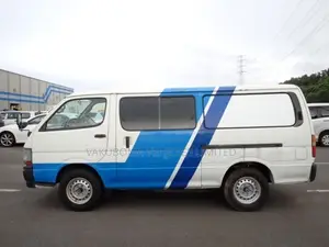 Toyota HiAce 2002 White