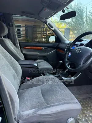 Toyota Land Cruiser Prado 2005 Black