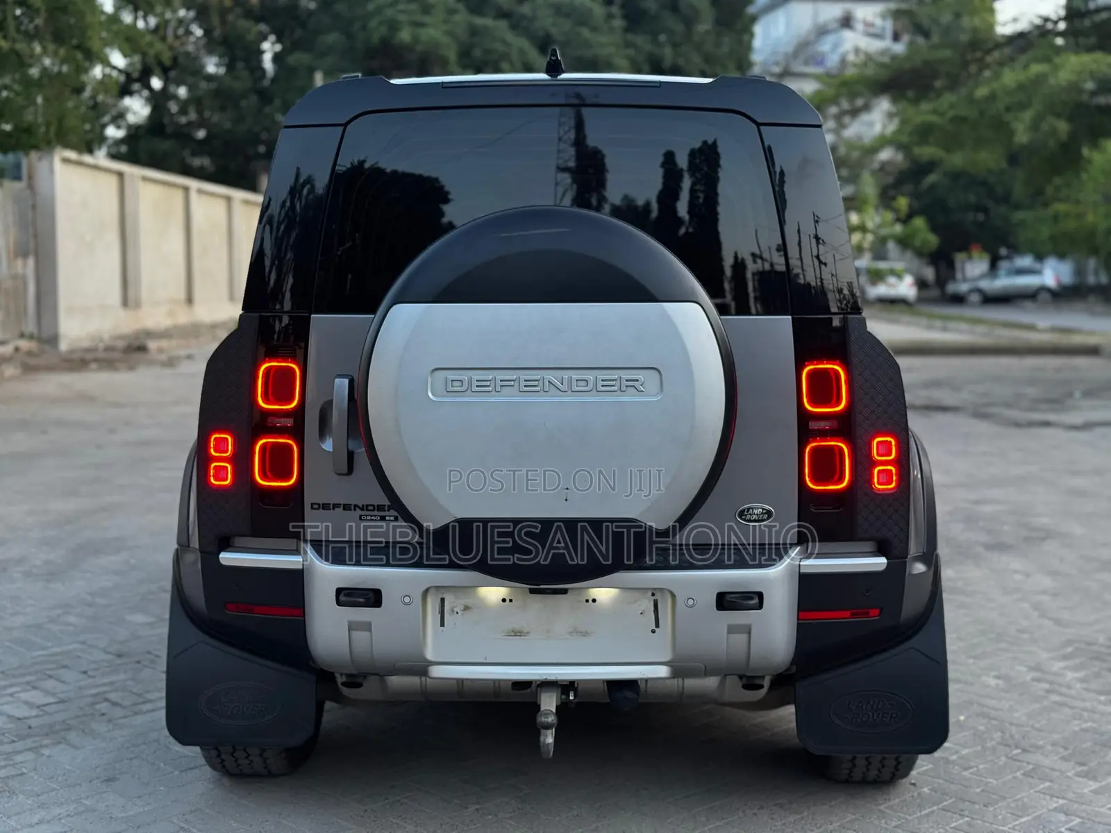Land Rover Defender 2021 Gray