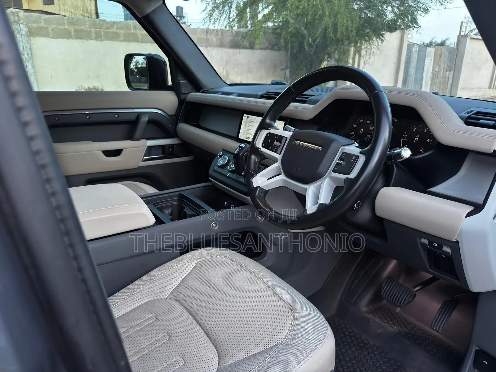 Land Rover Defender 2021 Gray
