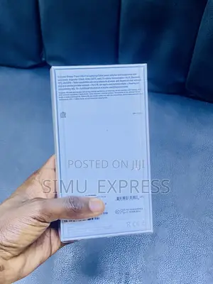 New Apple iPhone 11 128 GB White