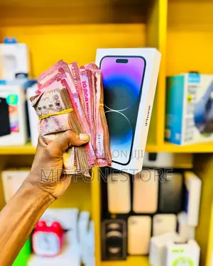 New Apple iPhone 14 Pro Max 256 GB Purple