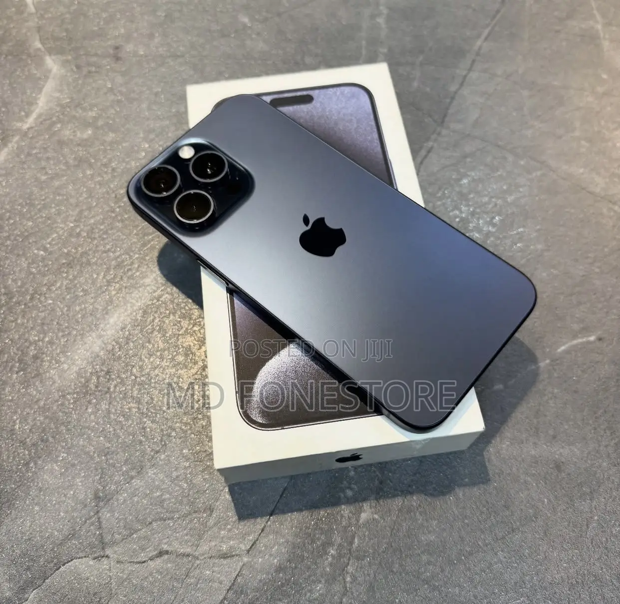 New Apple iPhone 15 Pro Max 256 GB Blue