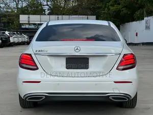 Mercedes-Benz E200 2016 White