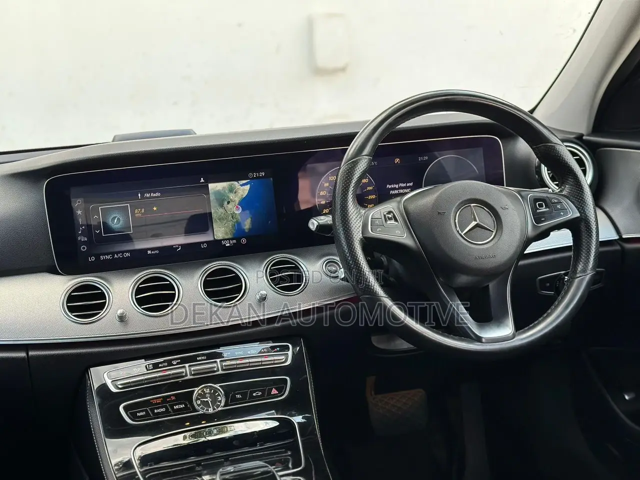 Mercedes-Benz E200 2016 White