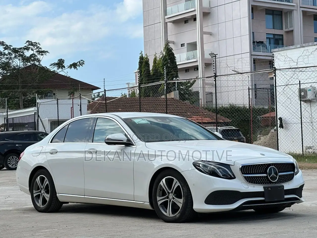 Mercedes-Benz E200 2016 White