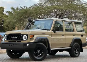 Toyota Land Cruiser Prado 2022 Ivory
