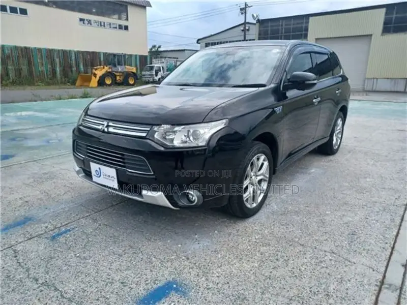 Mitsubishi Outlander 2014 Black