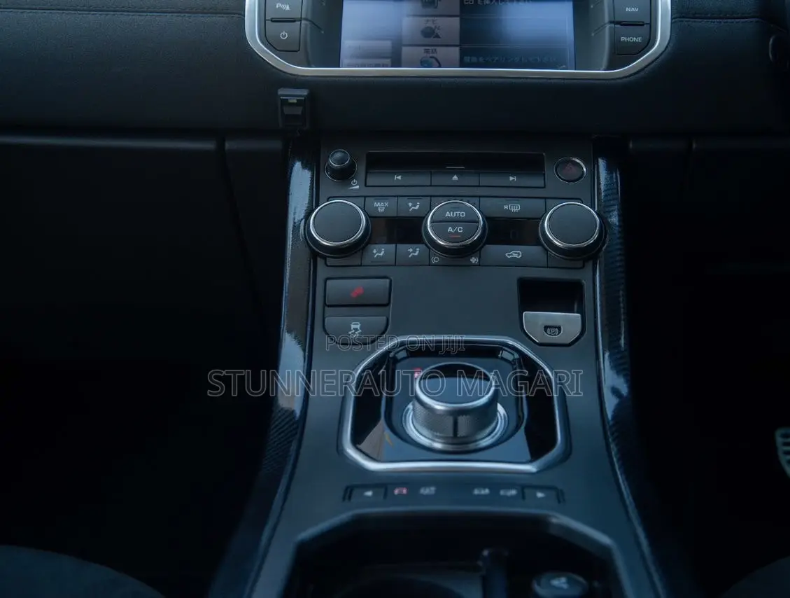 Land Rover Range Rover Evoque 2013 Matt Black