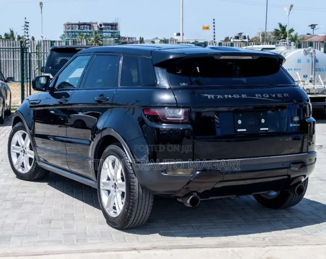 Land Rover Range Rover Evoque 2013 Matt Black