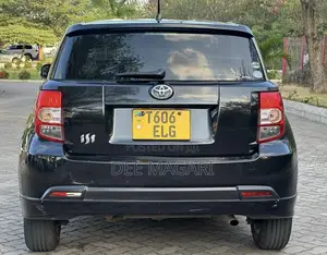 Toyota IST 2009 Black
