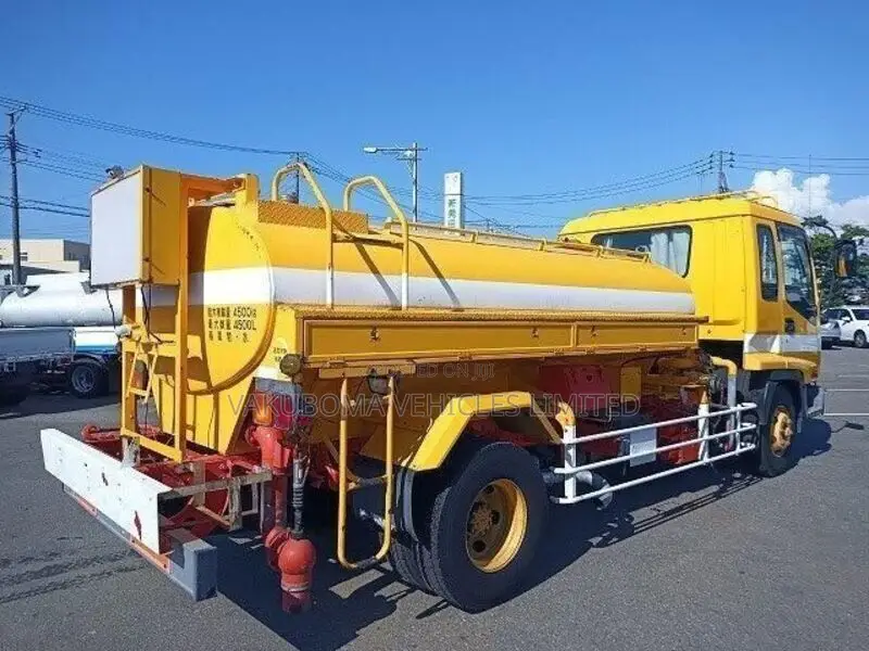 Isuzu Forward Truck
