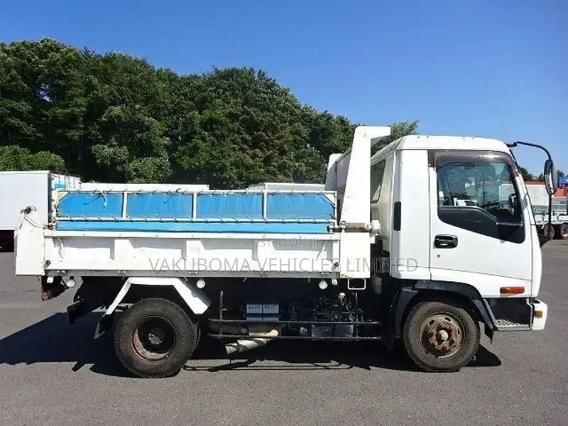 Isuzu Forward Ruck