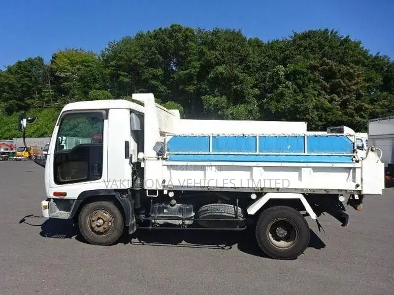 Isuzu Forward Ruck