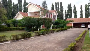 5bdrm House in Masaki for rent