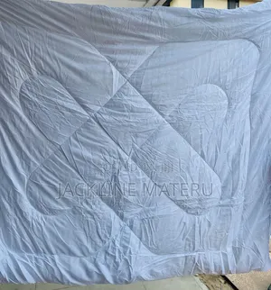 Duvet White Stripes 1, Shuka 1 Foronya 2 Kingsize