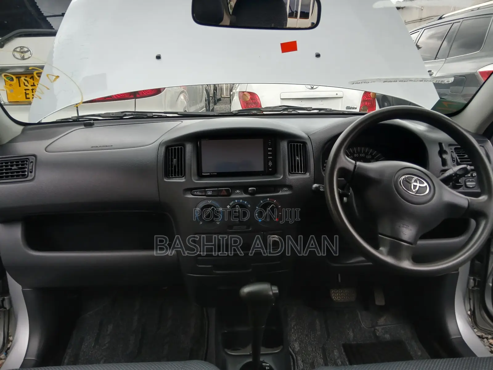 Toyota Succeed 2013 Silver