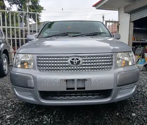 Toyota Succeed 2013 Silver