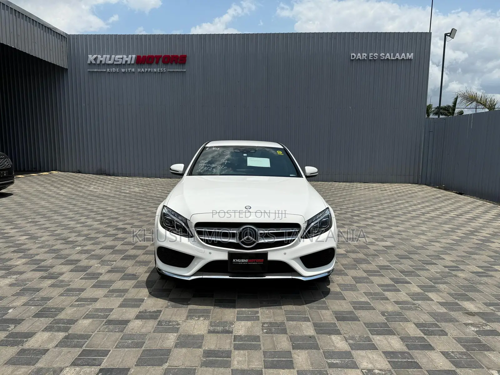 Mercedes-Benz C200 2015 White