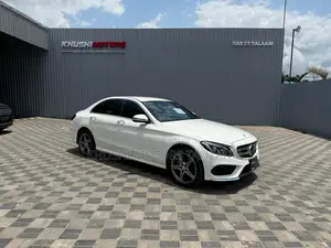 Mercedes-Benz C200 2015 White