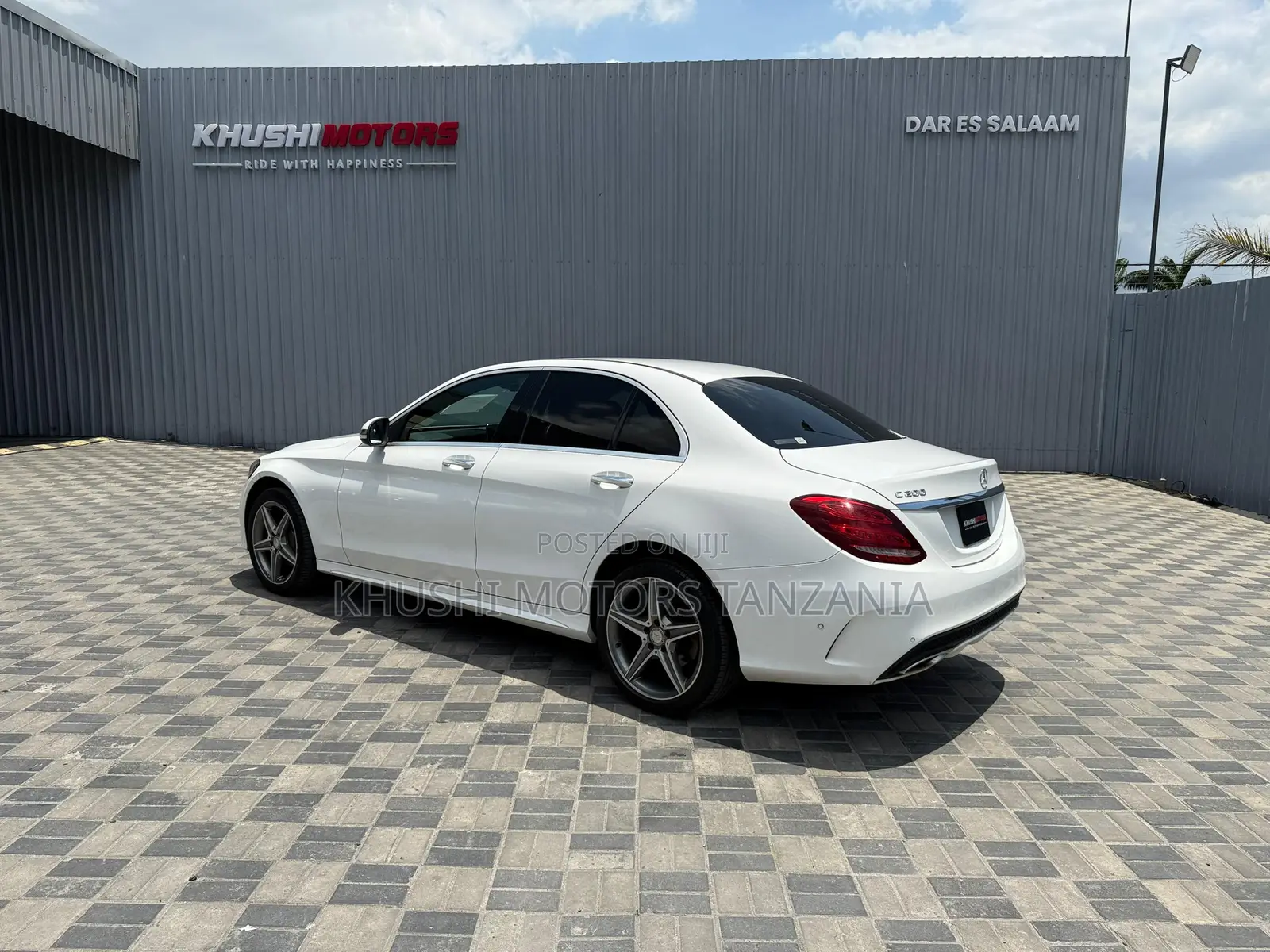 Mercedes-Benz C200 2015 White