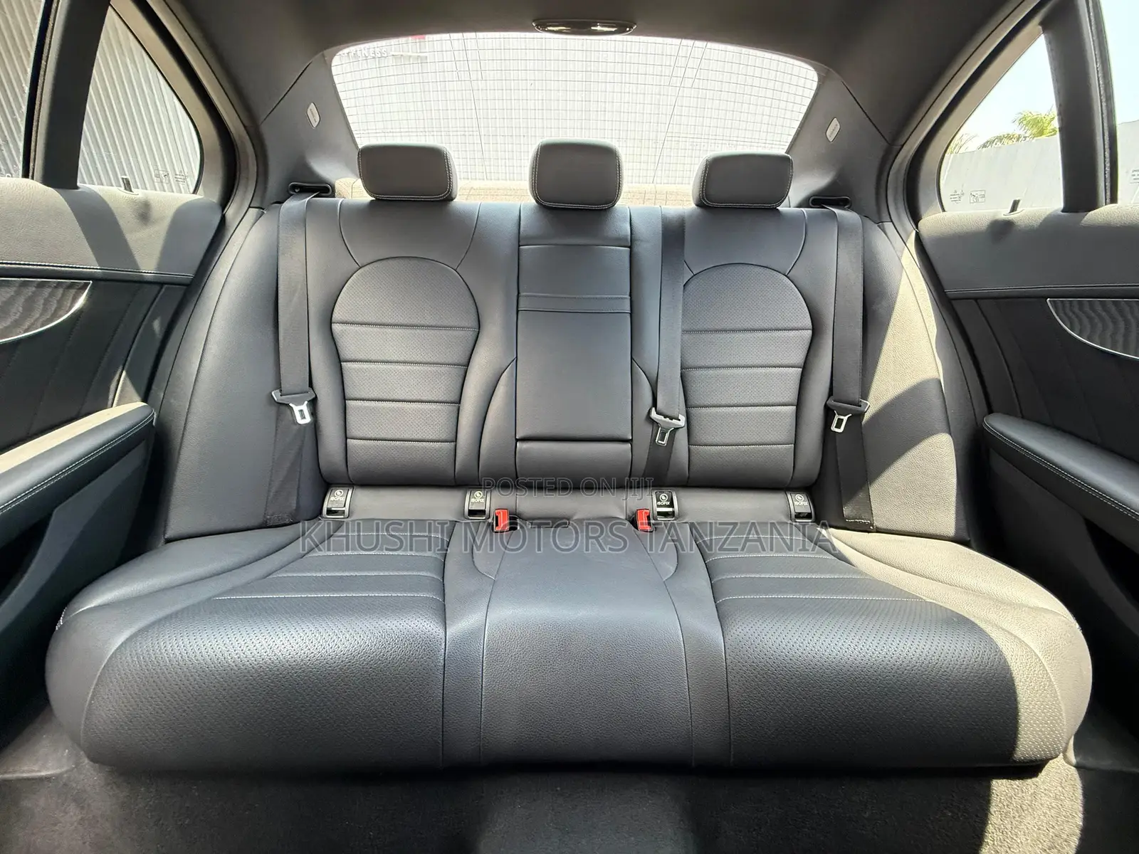 Mercedes-Benz C200 2015 White